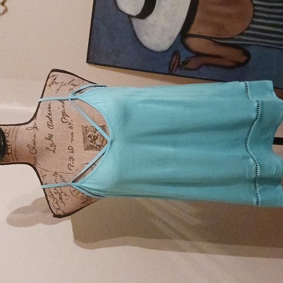 Ultra Flirt Crochet Hem Strappy Tank Top - Picture 5 of 8